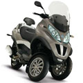 MP3 300ie LT Touring ZAPM641