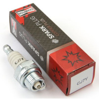 ZAPALOVACÍ SVÍČKA CHAMPION CJ7Y PILY KŘOVINOŘEZY VELKÝ ZÁVIT