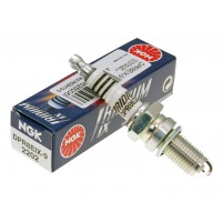 Zapalovací svíčka NGK Iridium DPR8EIX-9